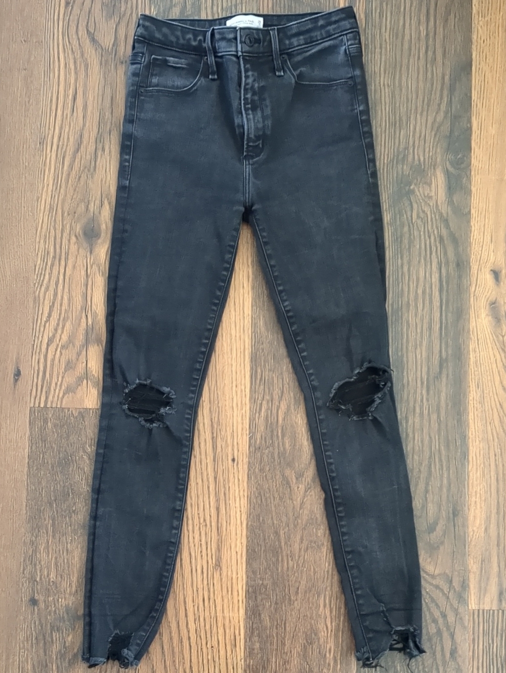 Abercrombie & Fitch Womens Black Distressed High-Rise Skinny Jeans, Size 26 (2)